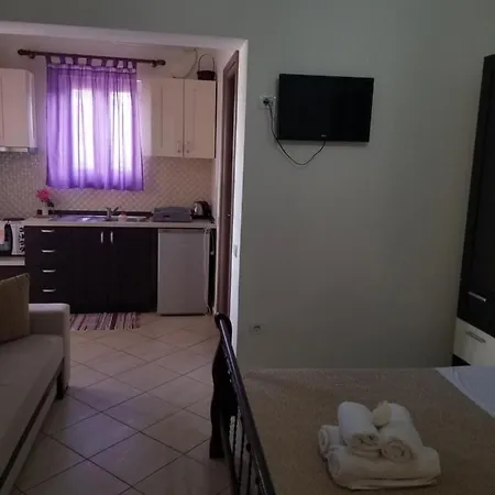 Xani Apartmán *