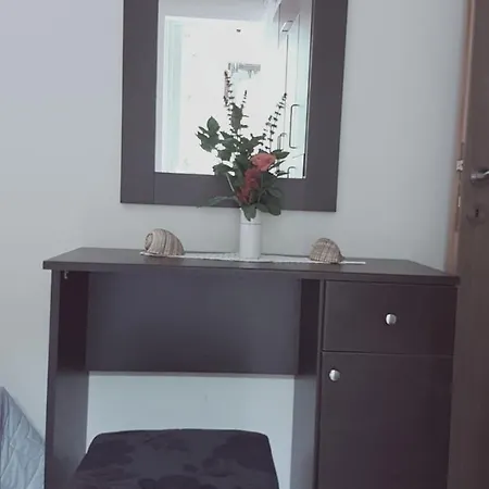 Xani * Himarë