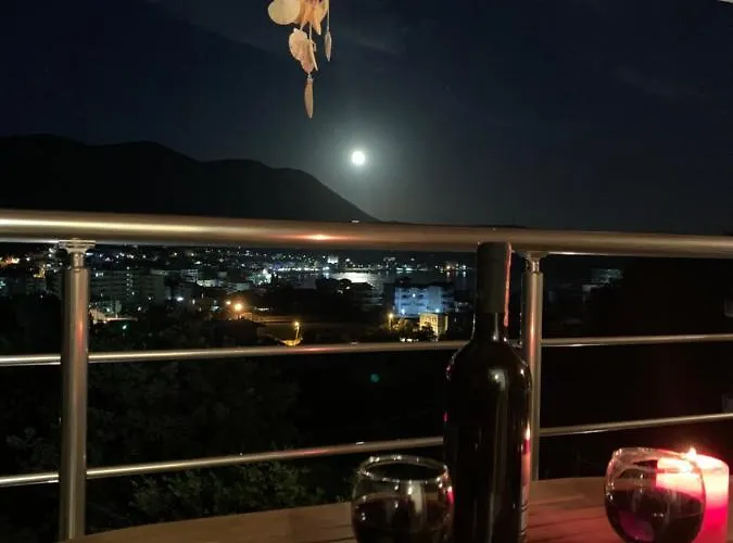 Апартаменты Xani