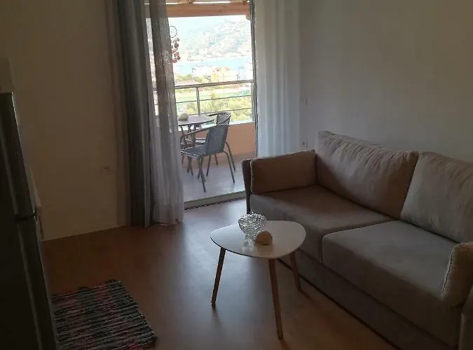 Апартаменты Xani *