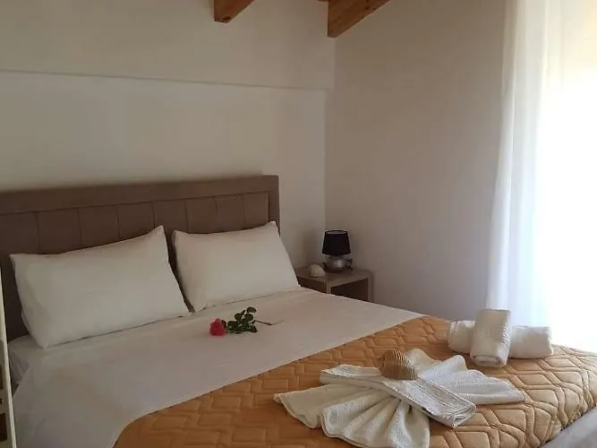 Xani Апартаменты