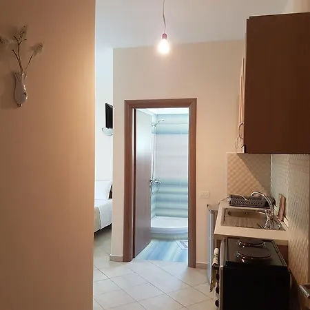 Xani * Химара
